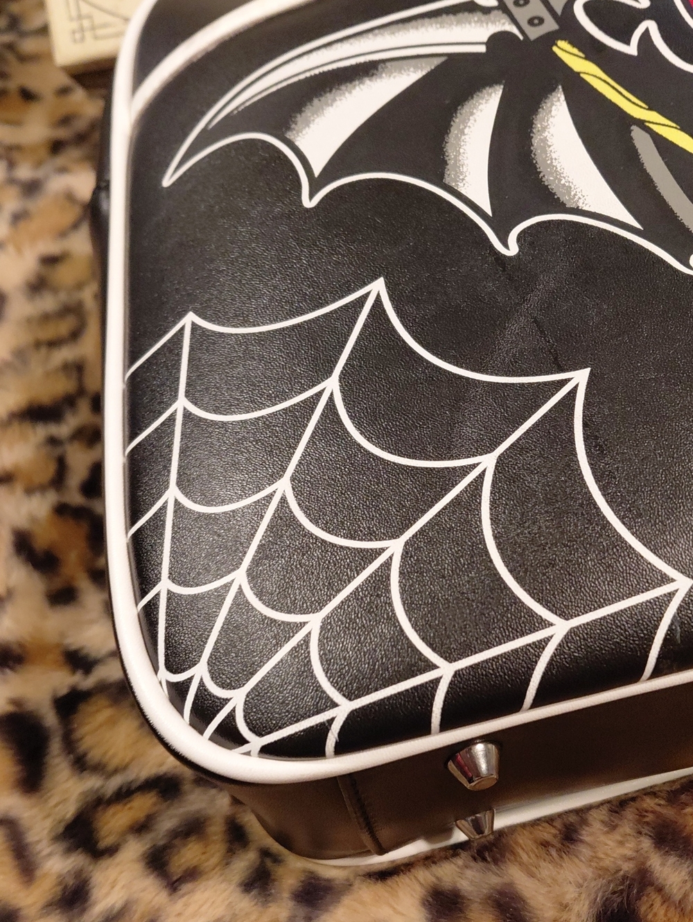 SOURPUSS LARGE Black BAT GRAPHICS ON FRONT RARE BAG - Picture 12 of 16